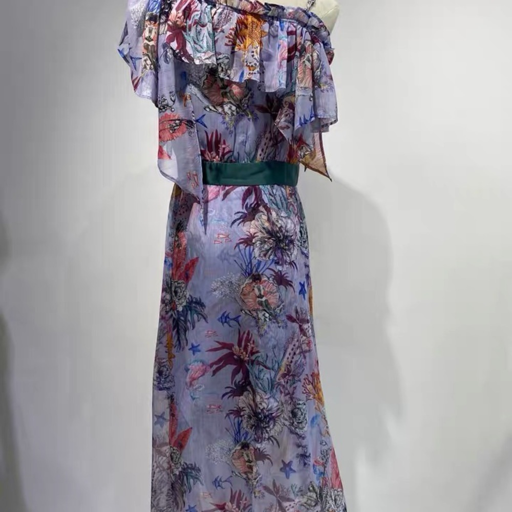 Floral print dress - Picture 2 of 2